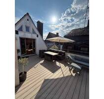 Wunderschöne 4-Zimmer-Wohnung auf 2 Etagen mit großer Dachterrasse und besonderem Charme in der Fürther Altstadt
