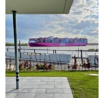 Wohnen, wo die Elbe am schönsten ist: Schulauer Hafenterrassen Terrassenwohnung mit Elbblick Haus 4 - Wedel