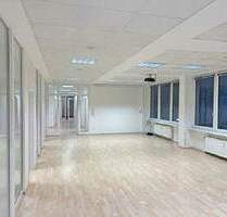 3 Räume - 2.550,00 EUR Kaltmiete, ca.  254,00 m² Wohnfläche in Dachau (PLZ: 85221)