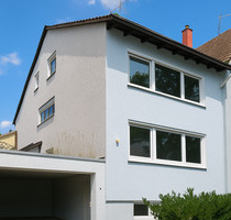 Sehr gut ausgestattetes Einfamilienhaus mit EBK, Balkon und sonniger Gartenterrasse - Filderstadt Plattenhardt