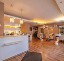 Ladenfläche in Top-Lage - 950,00&nbsp;EUR Kaltmiete, ca.&nbsp; 70,00&nbsp;m&sup2;&nbsp;Wohnfl&auml;che in Stuttgart (PLZ: 70180) Süd