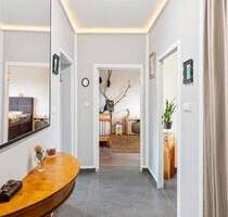 Stilvolle 2-Zimmer-Wohnung mit Balkon in begehrter Lage nahe Viktoriapark - Berlin Tempelhof