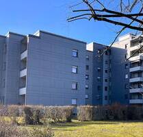 Gepflegte 3-Zi.-Wohnung im 1.OG mit guter Grundrissgestaltung und TG-Stellplatz - Waldkraiburg