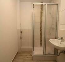 Eine neue Wohnung ist wie ein neues Leben...neu sanierte 2-RW mit Dusche u. Balkon!!! - Freiberg