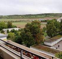 3-Zi.-Eigentumswohnung mit großem Aufzug im bevorzugten Wohngebiet 