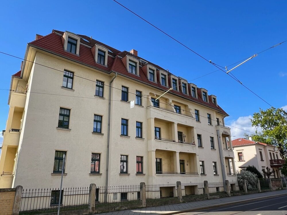 frisch renovierte 2-Zimmer-Wohnung mit modernem Bad im sanierten Altbau - Dresden Blasewitz