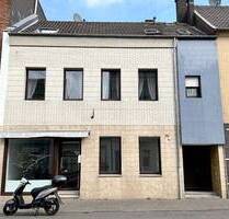 Leerstehendes WGH im Zentrum von Giesenkirchen. Ideal für Handwerksbetrieb! - Mönchengladbach