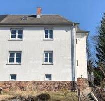 Geräumiges Wohnhaus mit Ausblick ! - Netzschkau