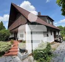 ZFH mit Einliegerwohnung in Dechsendorf...bevorzugte Wohnlage, ruhig am Ortsrand gelegen - Erlangen
