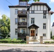 Loschwitz - saniertes Gründerzeithaus mit 10 Wohnungen und 1 Gewerbeeinheit in bevorzugter Höhenlage - Dresden Bühlau/Weißer Hirsch