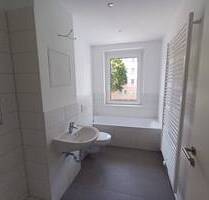 Großzügige 4-Raum-Wohnung mit Balkon - Ihr neues Zuhause! - 1. OG links - Merseburg