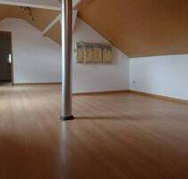 2-Zi.-DG-Wohnung bei der Illenau in Achern - 5 Min. zu Fuß zur Innenstadt