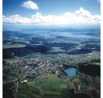 Wohnhaus mit großem Grundstück - Neubau möglich - Steißlingen