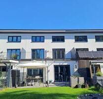 hochwertiges 4-Zimmer-Mittelreihenhaus (KfW 55) von 2019 mit Carport - Neu Wulmstorf Schwiederstorf