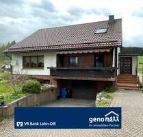 Mandeln: Gepflegtes Wohnhaus mit ausgebautem Dachgeschoss - Dietzhölztal / Mandeln