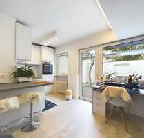 Charmantes City-Apartment - Möbliert, mit Terrasse & perfekter Anbindung - München Moosach