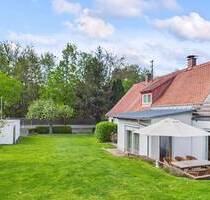 Einfamilienhaus mit Potential - 540.000,00 EUR Kaufpreis, ca.  184,70 m² Wohnfläche in Wehringen (PLZ: 86517)