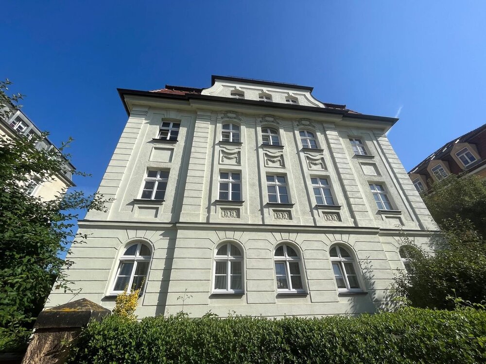 3 Zimmer-Dachgeschoss-Wohnung - 435,00 EUR Kaltmiete, ca.  53,62 m² in Dresden (PLZ: 01159) Löbtau-Nord