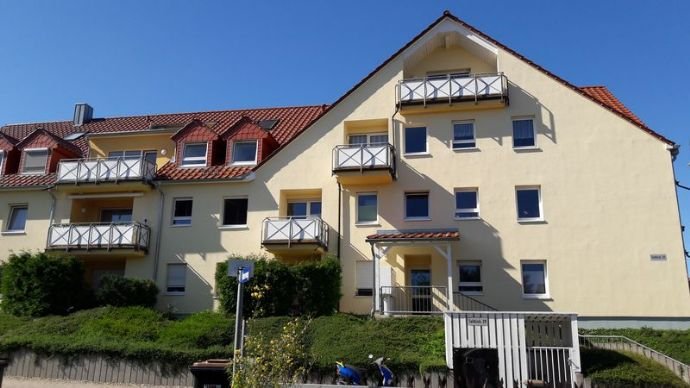 Schicke Eigentumswohnung im Dachgeschoss mit Balkon - Wilsdruff Kesselsdorf