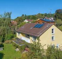 Großzügiges Zweifamilienhaus auf schönem Grundstück mit genügend Platz für Ihre Ideen - Passau Grubweg