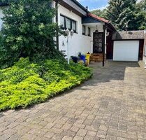 Bungalow mit Atrium und großem Garten - Korschenbroich Kleinenbroich
