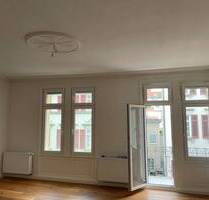 frisch sanierte 4 Zimmer Wohnung mit Balkon - Stuttgart Heusteigviertel