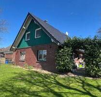 Einfamilienhaus und Einfamilienhaus mit Einliegerwohnung in Sackgassenlage! - Wittmund Willen