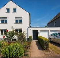 Sanierte möblierte 3,5-Zimmer-Erdgeschosswohnung, verfügbar ab dem 15.08.2025 - Düsseldorf Unterrath