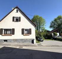 Einfamilienhaus mit großem Grundstück in ruhiger Lage von Heilbronn - Böckingen