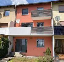 EINFAMILIENHAUS ZUM PREIS EINER EIGENTUMSWOHNUNG - Reihenmittelhaus mit Garten und Garage - Treuchtlingen