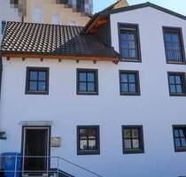 Die besondere Immobilie mit südländischen Flair, viel Platz und vielen Möglichkeiten! - Bad Abbach