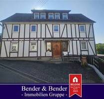 Historisches & gepflegtes Ein-Zweifamilienhaus mit großem Wiesengrundstück - nahe Freudenberg! - Friesenhagen