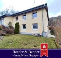 Modernisiertes Einfamilienhaus in hervorragender Aussichtslage mit großer Garage und tollem Garten! - Siegen Niederschelden
