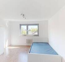 freies Zimmer - Nähe der Uni?????Möblierte 4er-WG in bester Uni-Lage - Frankfurt am Main Dornbusch