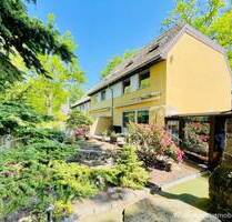 Einmal in schön: Reihenendhaus mit tollem Garten in Hermsdorf - Berlin