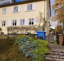 Attraktives Doppelhaus mit sieben Zimmern und Einbauküche im Zentrum von Rottweil