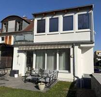 Schierstein Modernes Zweifamilienhaus mit Garten und Outdoor-Pool - Wiesbaden