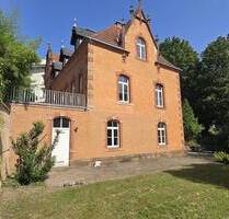 (Fast) Ein ganzes Haus: Wohnen auf zwei Ebenen-stilvoll Wohnen mit Terrasse & Garten auf dem Triller - Saarbrücken Alt-Saarbrücken