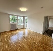 Wunderschöne renovierte 2-Zimmer-Wohnung mit Süd-Balkon zum Sofortbezug - Ottobrunn