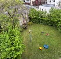 Geräumige, frei werdende 2-Zimmer-DG-Wohnung mit EBK und Balkon in ruhiger, grüner Lage in Gohlis - Leipzig Gohlis-Mitte