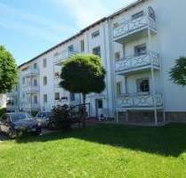 Herrliche 4-Raumwohnung mit Balkon! Stellplatz! Garage! - Auerbach Hinterhain