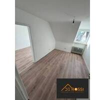 ERSTBEZUG NACH RENOVIERUNG - 3 ZIMMERWOHNUNG MIT EINBAUKÜCHE - Nürnberg / Herpersdorf