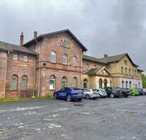 Wieder verfügbar: Denkmalgeschützter Bahnhof in zentraler Lage von Sinntal