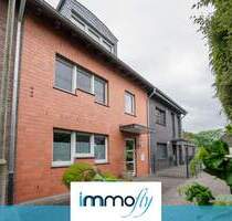 Charmante 2-Zimmer-Dachgeschosswohnung mit Balkon - lichtdurchflutet, gemütlich und zentral gelegen - Mönchengladbach Bettrath