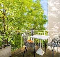 Wohnen wie ein König, Luxussanierte Altbau-Wohnung in TOP-Lage - Frankfurt am Main Nordend-West