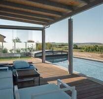 Exklusives Einfamilienhaus mit Pool in Marktbreit