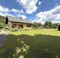 Gepflegtes Mehrgenerationenhaus mit sonnigem Grundstück - Oberndorf am Neckar