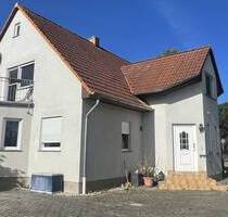 Familienglück mit viel Platz - 259.000,00 EUR Kaufpreis, ca.  192,00 m² Wohnfläche in Hoyerswerda (PLZ: 02977) Dörgenhausen