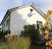 *** Freistehendes Zweifamilienhaus mit Einliegerwohnung in Spenge ***