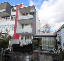 Seniorengerechte 4 Zimmer 100 m² Eigentumswohnung Erdgeschoss mit Wintergarten Terrasse - Bonn Brüser Berg